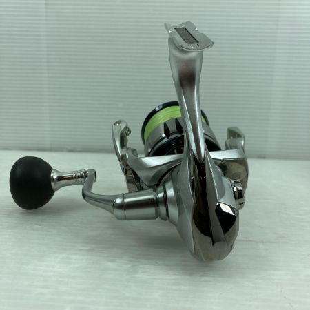  SHIMANO シマノ リール スピニングリール 19ストラディックC5000XG 04025