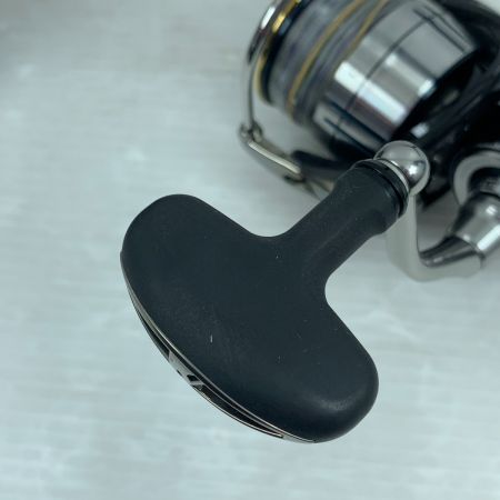  DAIWA ダイワ スピニングリール 箱付 19セルテートLT4000-CXH 060053