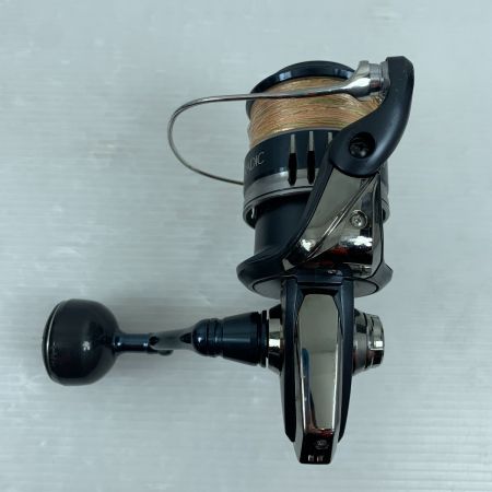  SHIMANO シマノ スピニングリール  20ストラディック　箱付 04245