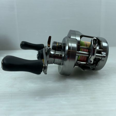  SHIMANO シマノ リール ベイトリール 17カルカッタコンクエストBFS HG-R 03675