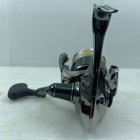  SHIMANO シマノ リール スピニングリール 22 ステラ C3000XG 043924