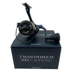 ττ SHIMANO シマノ リール スピニングリール 17ツインパワーXD C3000XG 03746 Bランク