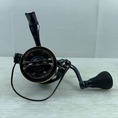  SHIMANO シマノ リール スピニングリール 17ツインパワーXD C3000XG 03746