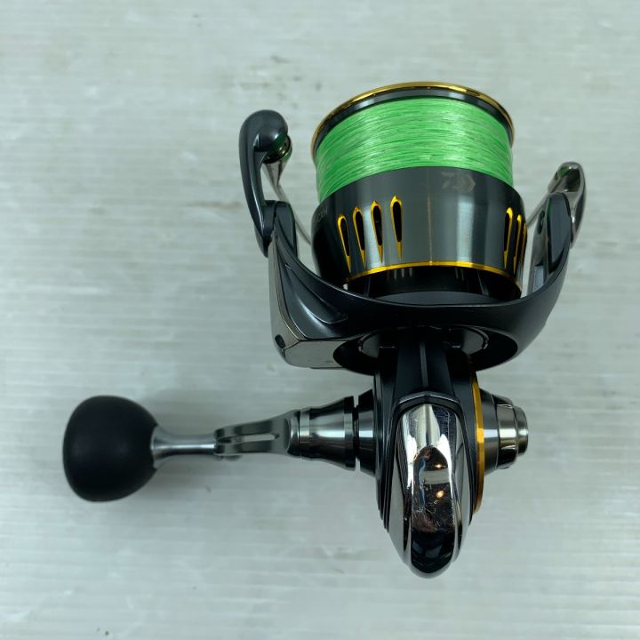 DAIWA ダイワ リール スピニングリール 23エアリティLT5000D-CXH 00061137｜中古｜なんでもリサイクルビッグバン