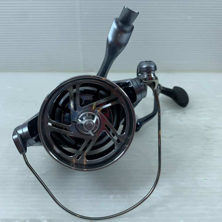 SHIMANO シマノ 03657 未使用 17フリーゲン35 細糸使用 03657｜中古  