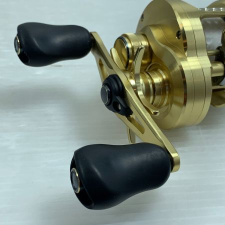  SHIMANO シマノ リール ベイトリール  22カルカッタコンクエスト 200XG 044402