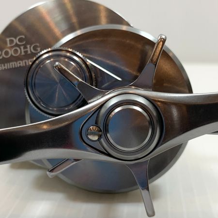  SHIMANO シマノ  リール ベイトリール 20カルカッタコンクエストDC 200HG  04039