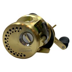 ττ SHIMANO シマノ ベイトリール 15カルカッタコンクエスト101HG LEFT  03438 Aランク