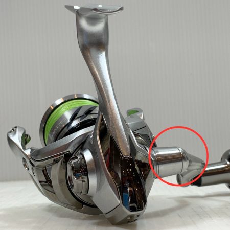  SHIMANO シマノ  スピニングリール　23ストラディックC3000XG 045867