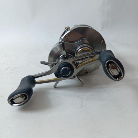 SHIMANO シマノ ベイトリール 23カルカッタコンクエストBFS XG 045713 リールポーチ付