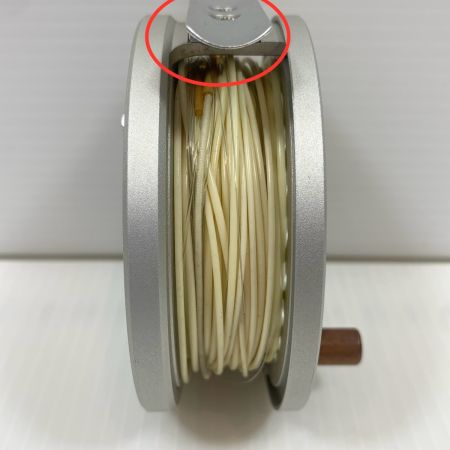  ufmウエダ フライリール ｶﾝﾀｰﾀ2400