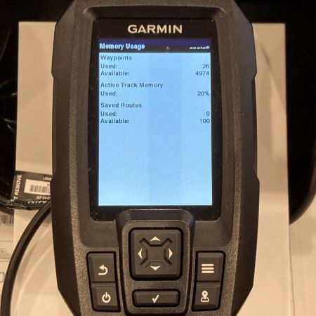  GARMIN  魚群探知機 振動子セット　モバイルバッテリー仕様 ストライカー4