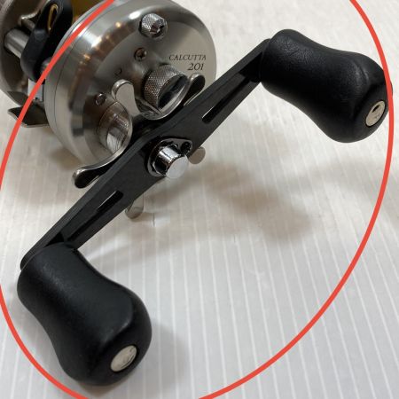  SHIMANO シマノ ベイトリール 05カルカッタ201 01960
