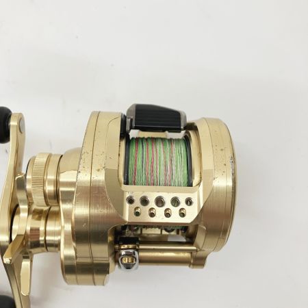  SHIMANO シマノ CALCUTTA CONQUEST 21 カルカッタコンクエスト 200HG 04238 リール