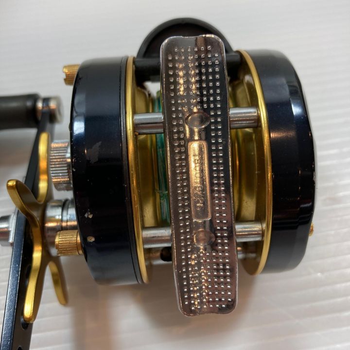 Abu Garcia 両軸リール 自動巻き スウェーデン製　OH済 Abu Garcia アブガルシア 両軸リール ハイパーウインチ 4601C4 - 中古