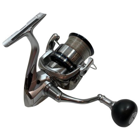  SHIMANO シマノ  スピニングリール 19ストラディック C5000XG 04025