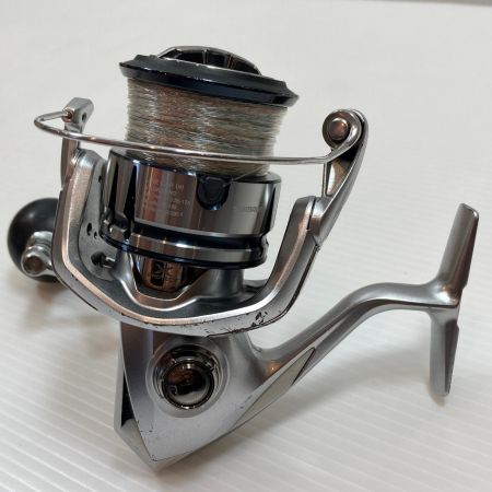  SHIMANO シマノ  スピニングリール 19ストラディック C5000XG 04025