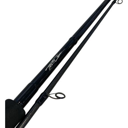  TRUTH JAPAN ルアーロッド キズ有  ブラックアディクション 105