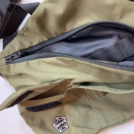  241 トゥエンティフォーワン フィッシングベスト 241  オリーブ