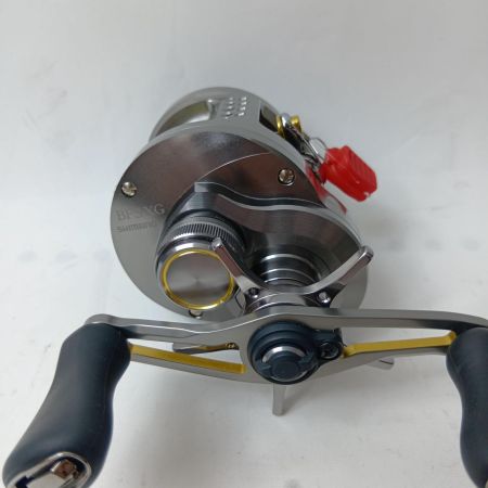 SHIMANO シマノ ベイトリール 045706 23カルカッタコンクエストBFS XGR 