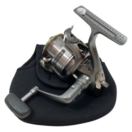  SHIMANO シマノ スピニングリール 02ツインパワー2500  SC83E