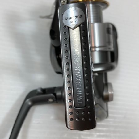  SHIMANO シマノ スピニングリール 02ツインパワー2500  SC83E
