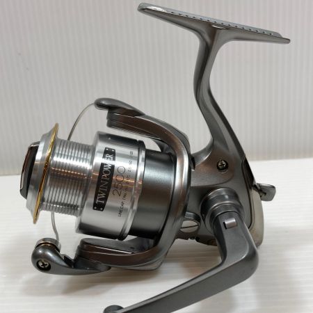 SHIMANO シマノ スピニングリール 02ツインパワー2500  SC83E