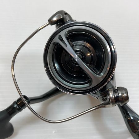  SHIMANO シマノ スピニングリール 22ステラC3000MHG  043917