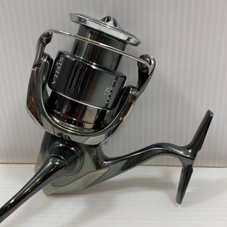  SHIMANO シマノ スピニングリール 22ステラC3000XG  043924