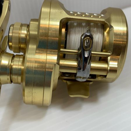  SHIMANO シマノ  ベイトリール  22カルカッタコンクエスト200XG 044402