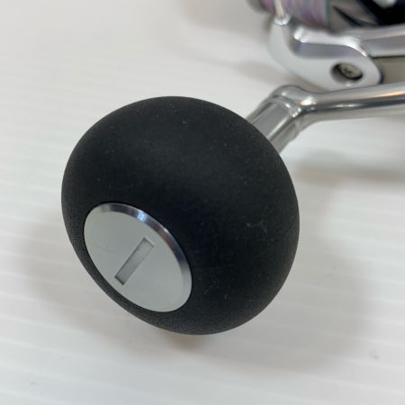  SHIMANO シマノ  スピニングリール 23ストラディック C5000XG  045911