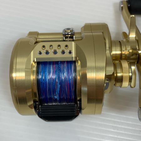  SHIMANO シマノ  ベイトリール 23カルカッタコンクエストMD 300XGLH  045935