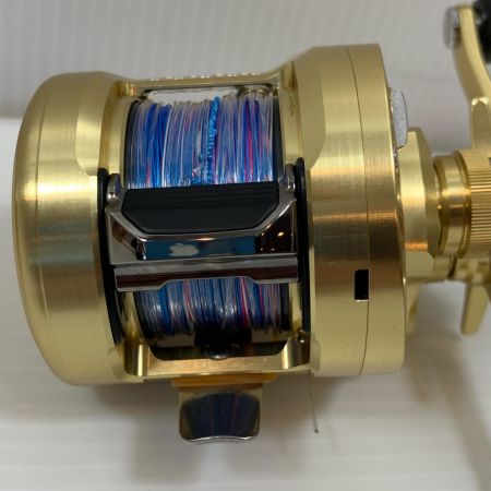  SHIMANO シマノ  ベイトリール 23カルカッタコンクエストMD 300XGLH  045935