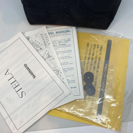 SHIMANO シマノ  スピニングリール 美品 箱付 22ステラC5000XG 043979