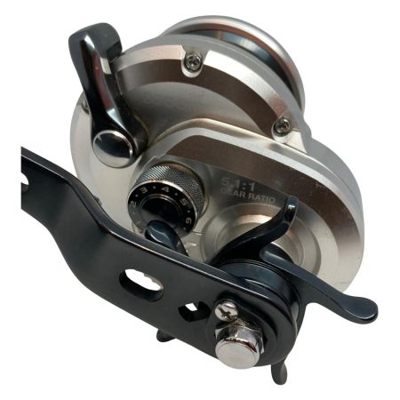  SHIMANO シマノ リール  11オシアジガー2000NRPG  02763