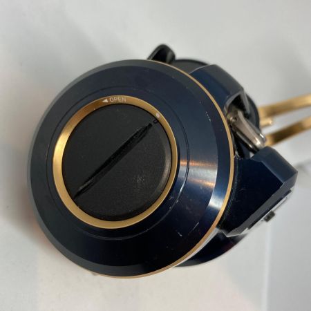  DAIWA ダイワ ベイトリール キズ有  21ソルティガ IC 300 カウンター付 034701