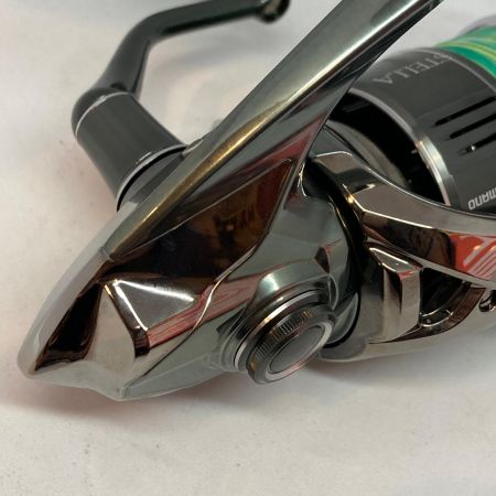  SHIMANO シマノ スピニングリール  22 ステラ C5000XG 箱付 043979