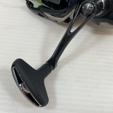  SHIMANO シマノ  スピニングリール 19ヴァンキッシュ 3000MHG 03961