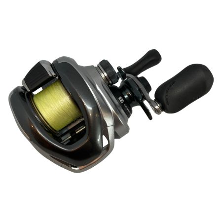  SHIMANO シマノ ベイトリール 13メタニウム  03045
