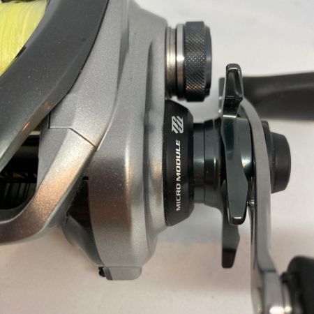  SHIMANO シマノ ベイトリール 13メタニウム  03045
