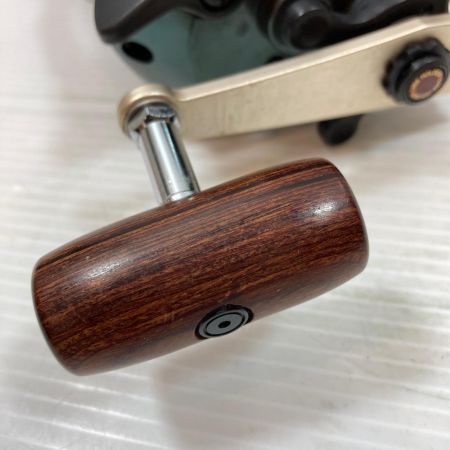  SHIMANO シマノ  電動リール デジタナSLS TM4000H  RG074