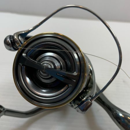  SHIMANO シマノ  スピニングリール 18ステラC3000 03803