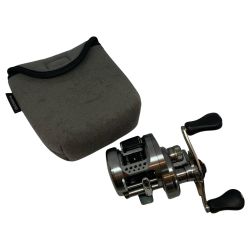 ττ SHIMANO シマノ ベイトリール  17カルカッタコンクエスト BFS XG  シュルシュル音あり 03676 Bランク