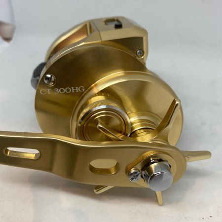  SHIMANO シマノ ベイトリール  18オシアコンクエストCT 300HG  箱付 03820