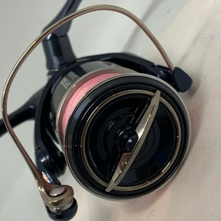  SHIMANO シマノ スピニングリール  21ツインパワーXD C3000XG  箱付 04291