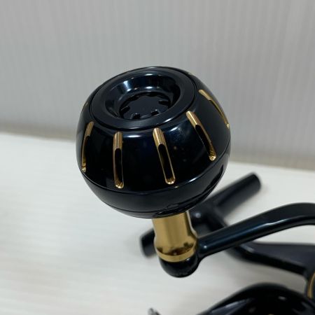  DAIWA ダイワ スピニングリール  美品  箱付 23ソルティガ 4000-XH 224034