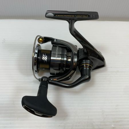  SHIMANO シマノ スピニングリール  24ツインパワー C3000XG 箱付 046826