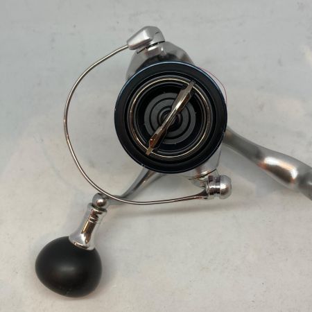  SHIMANO シマノ スピニングリール  19ストラディック C5000XG キズ有  04025