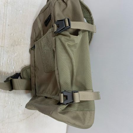  SIMMS 釣り用品 釣り服飾 フィッシングバッグトリビュータリースリング パック ベージュ