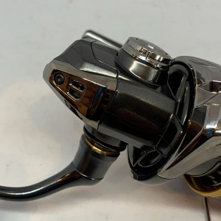  SHIMANO シマノ スピニングリール  20ツインパワー C2000S  04136